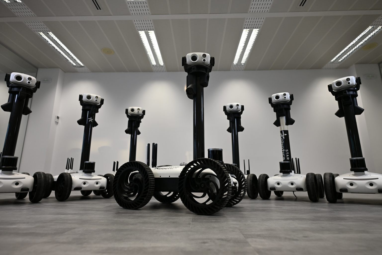About us - Star Robotics